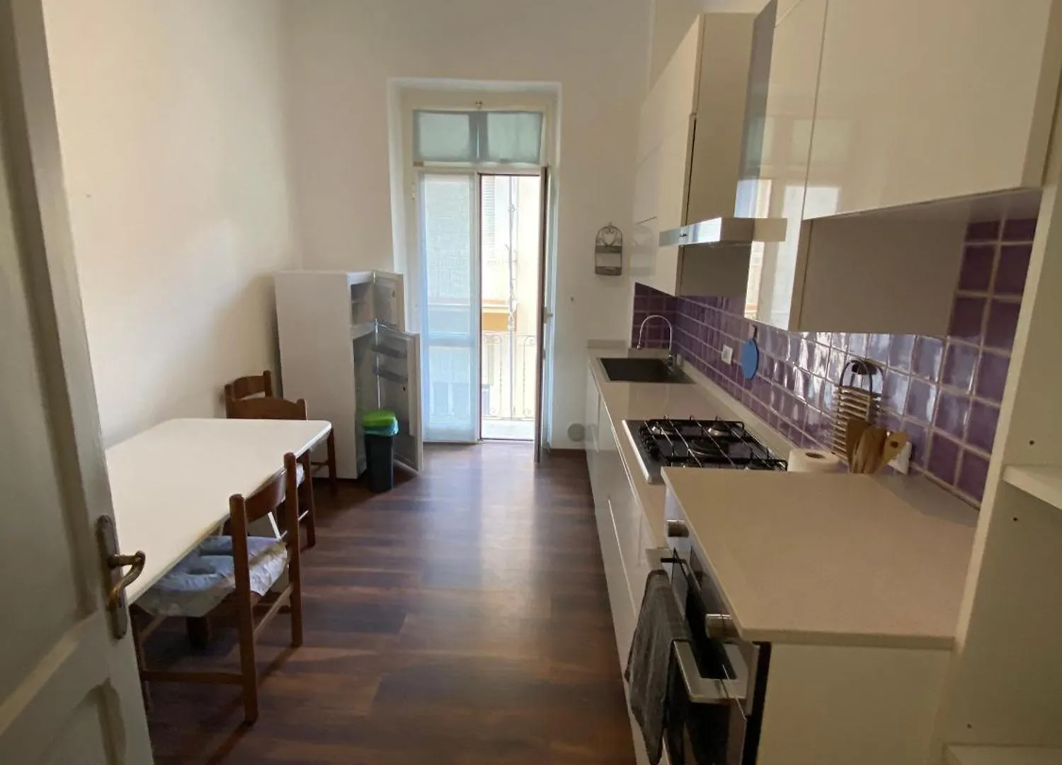 Otasso Finalpia Daire Finale Ligure İtalya